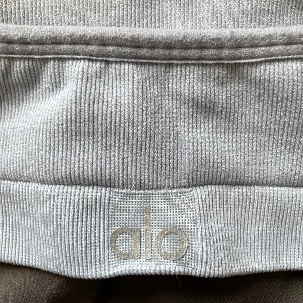 Alo Yoga Power Sports Bra in Sea Mist - Picture 4 of 8